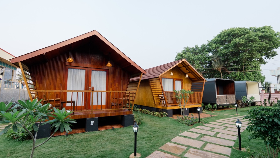 Wooden, Aluminium, or CLT: A First-Timer's Guide to Choosing Your Prefab Home